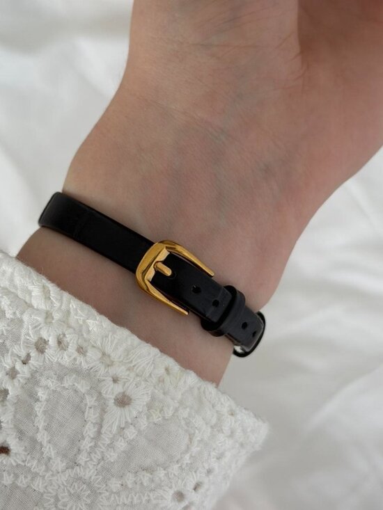 Sku0486 vintage vibe retro mini watch gold black leather strap + in a gift bag main image 5